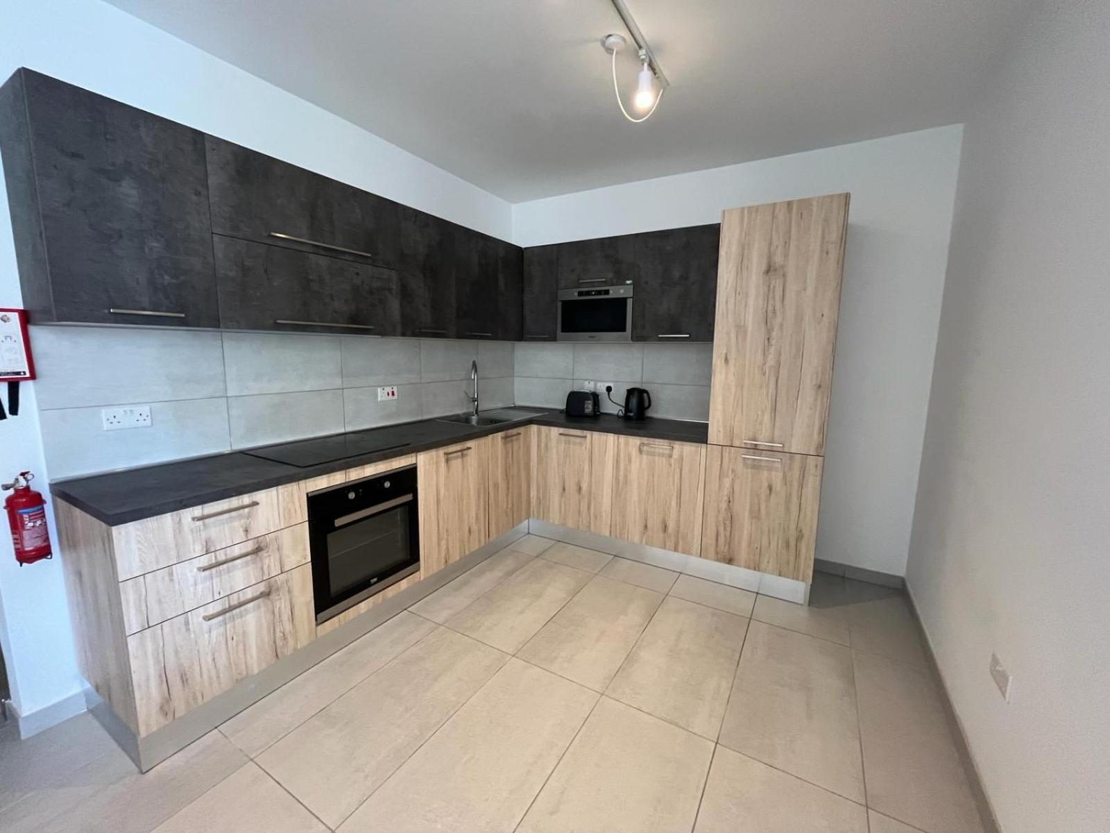 Apartamento 86 Spinola Bay San Julián Habitación foto